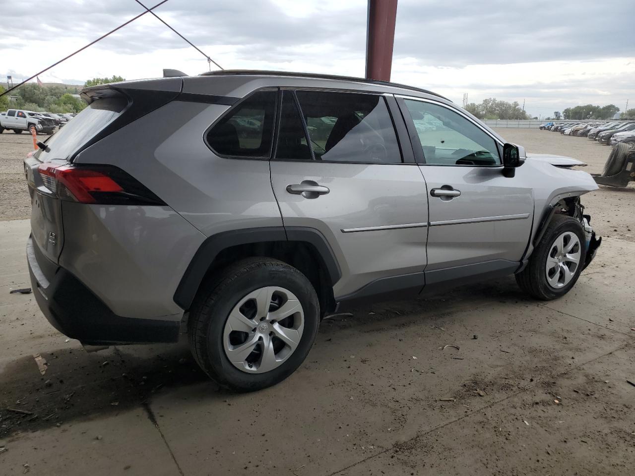 2021 Toyota Rav4 Le - Image 3