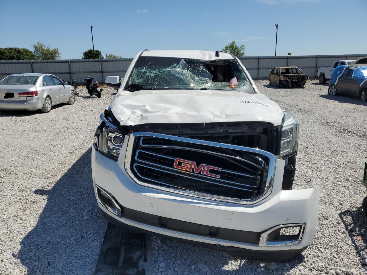 2015 GMC Yukon Sle - Image 5