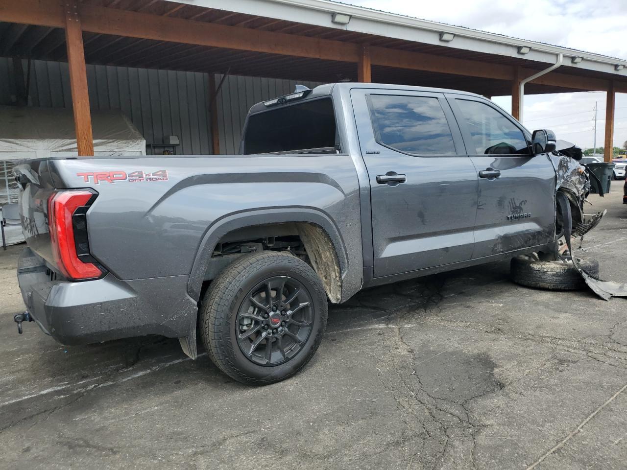 2024 Toyota Tundra Crewmax Limited - Фото 3