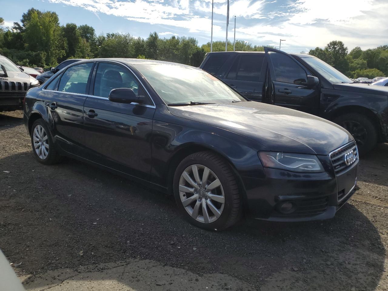 2010 Audi A4 Premium Plus - Image 4