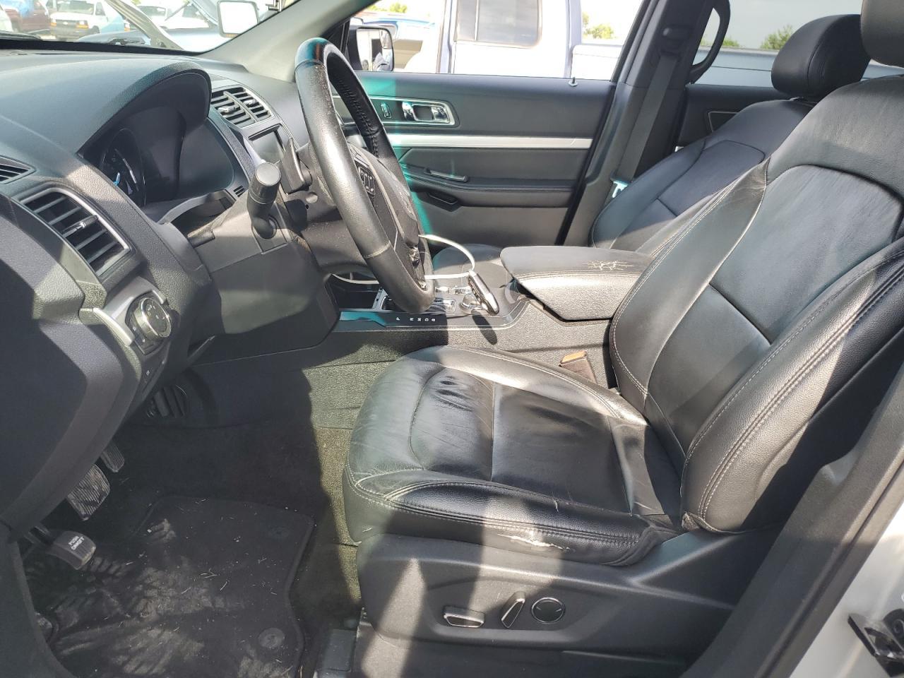 2016 Ford Explorer Xlt - Фото 7