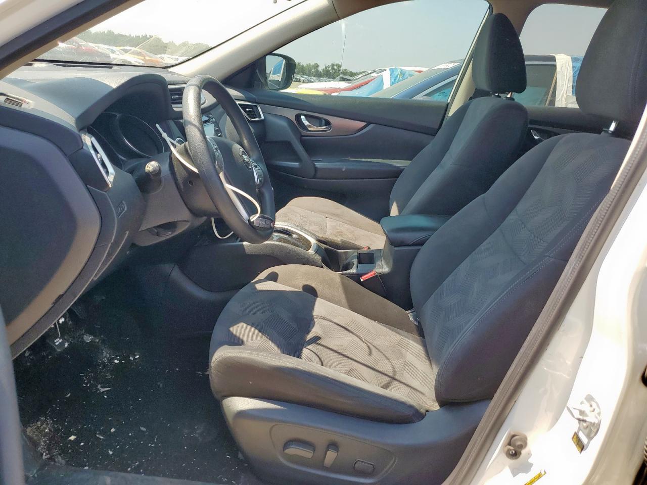 2016 Nissan Rogue S - Image 7