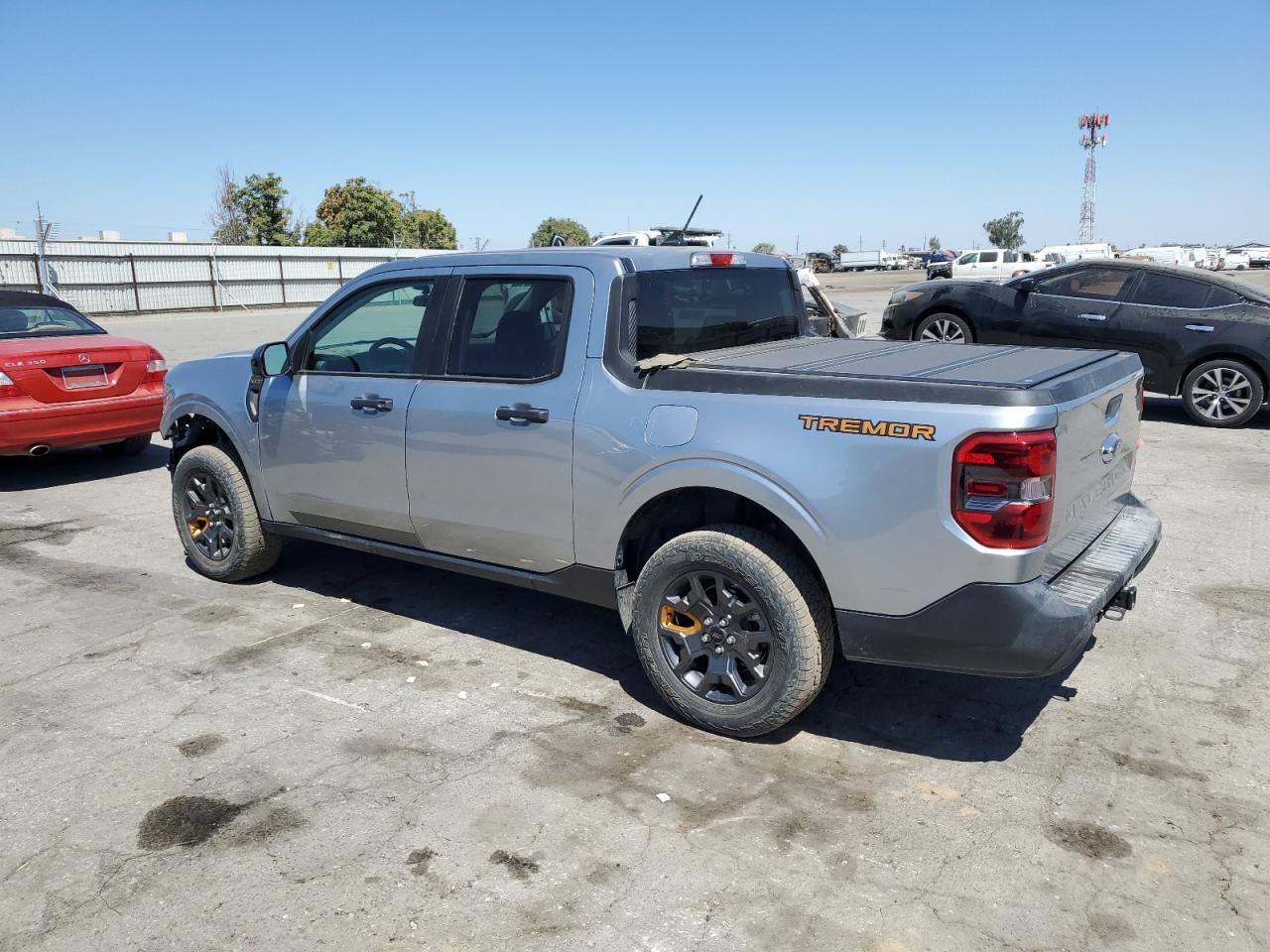 2024 Ford Maverick Xlt Tremor - Image 2