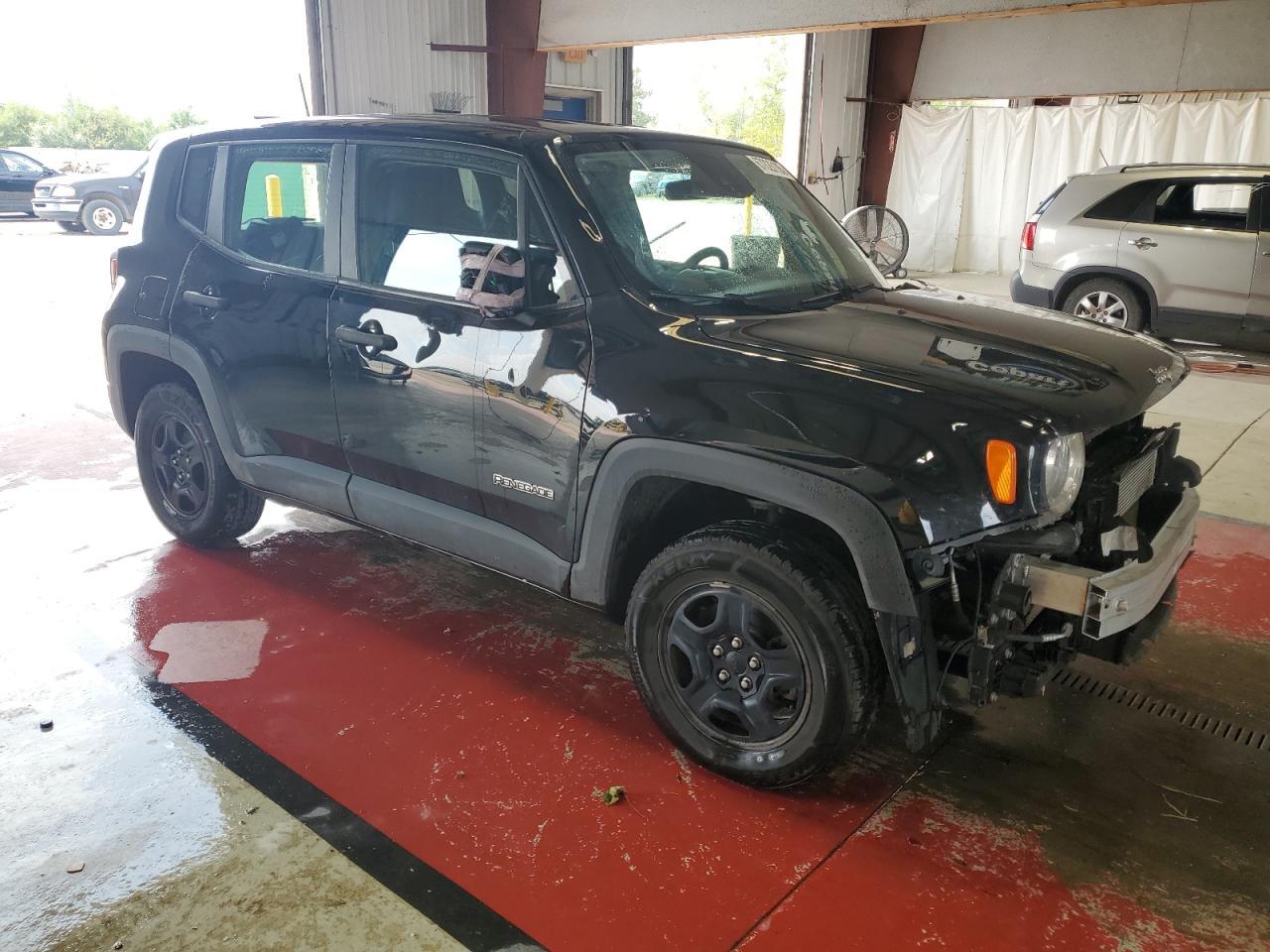 2021 Jeep Renegade Sport - Фото 4