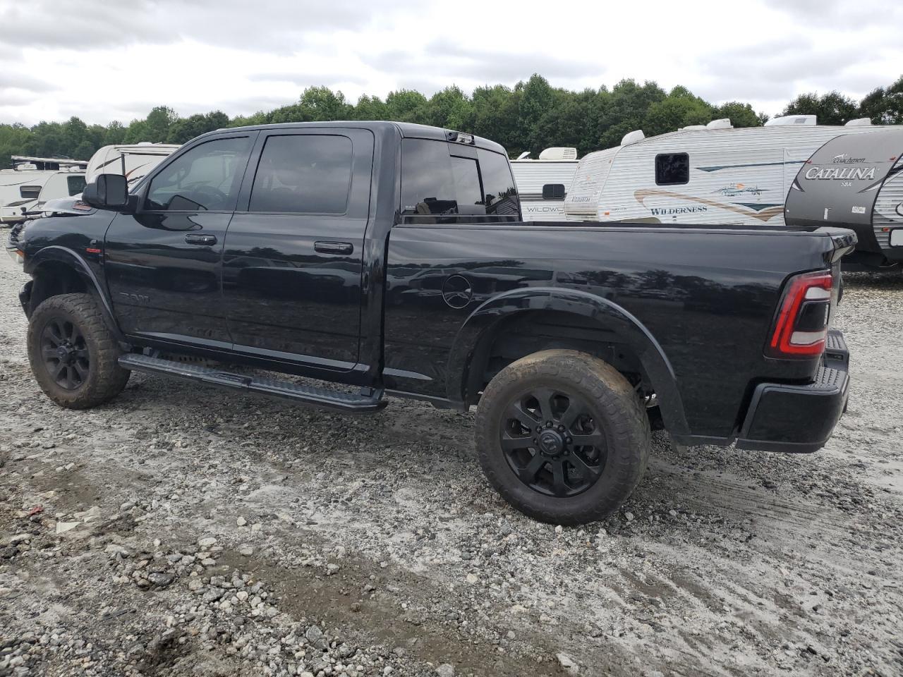 2022 Ram 2500 Laramie - Фото 2