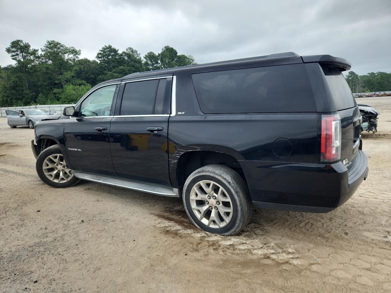 2015 GMC Yukon Xl C1500 Slt - Фото 2