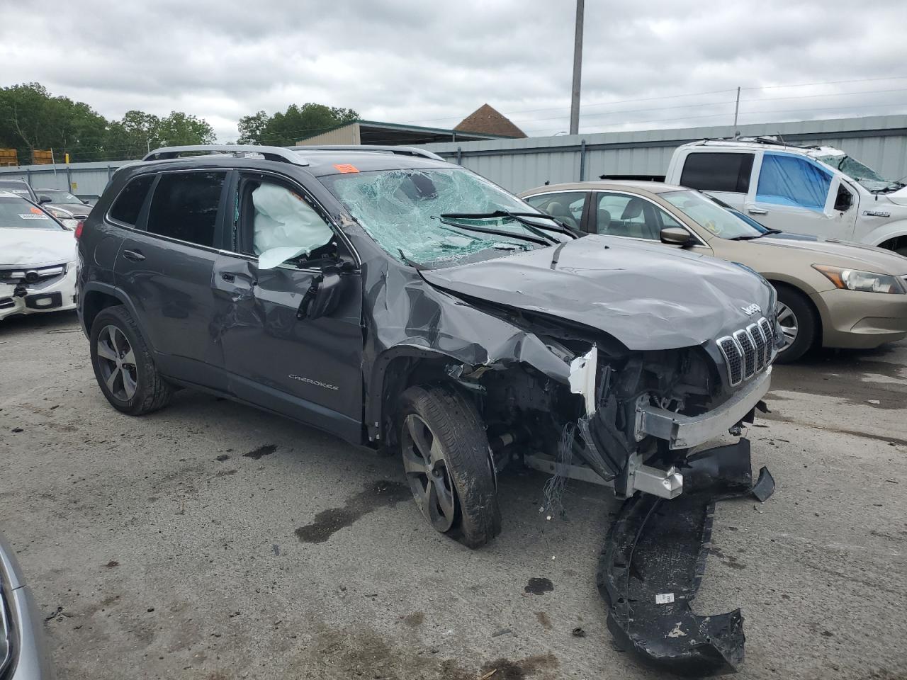 2020 Jeep Cherokee Limited - Image 4