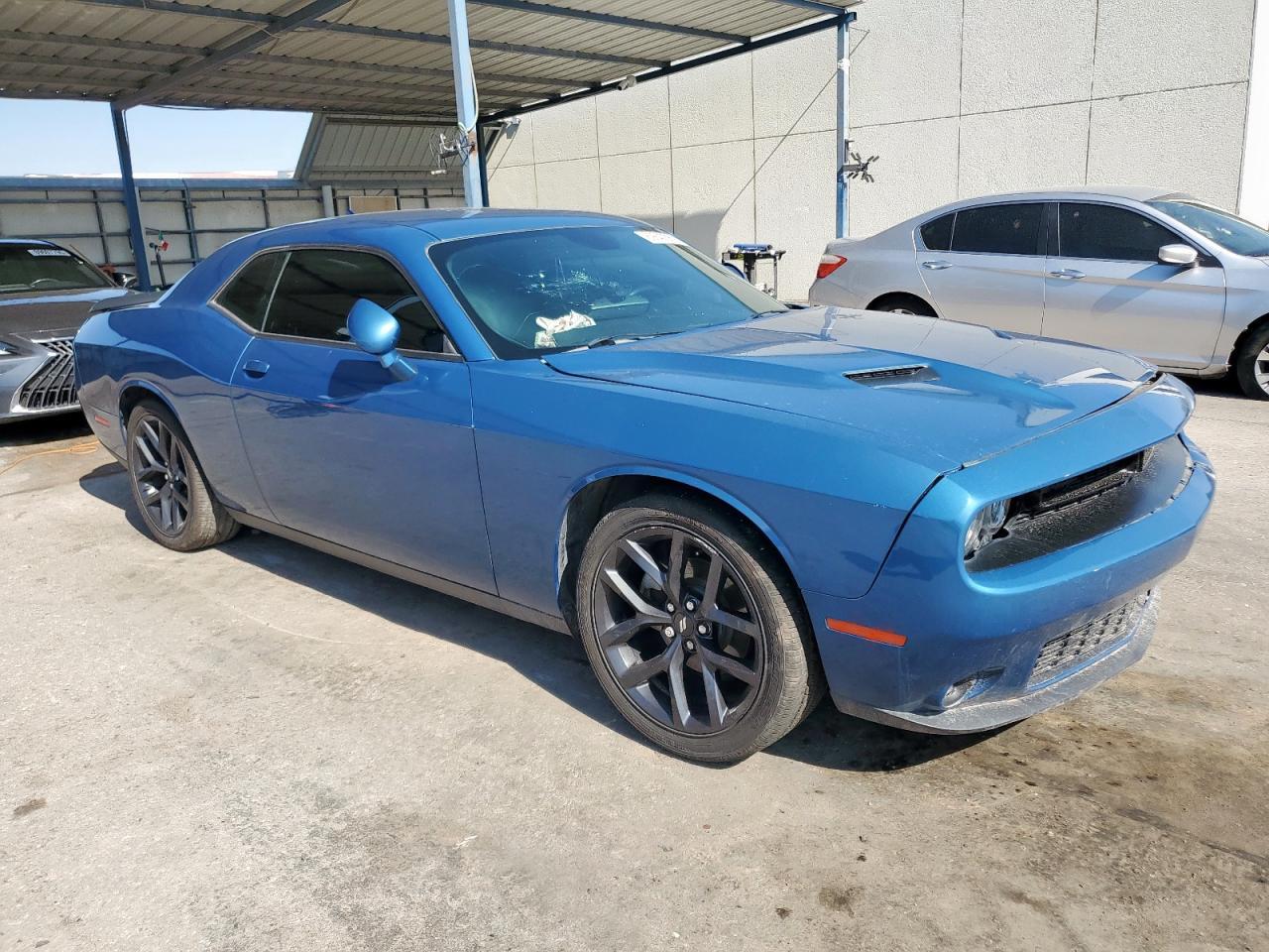 2021 Dodge Challenger Sxt - Image 4