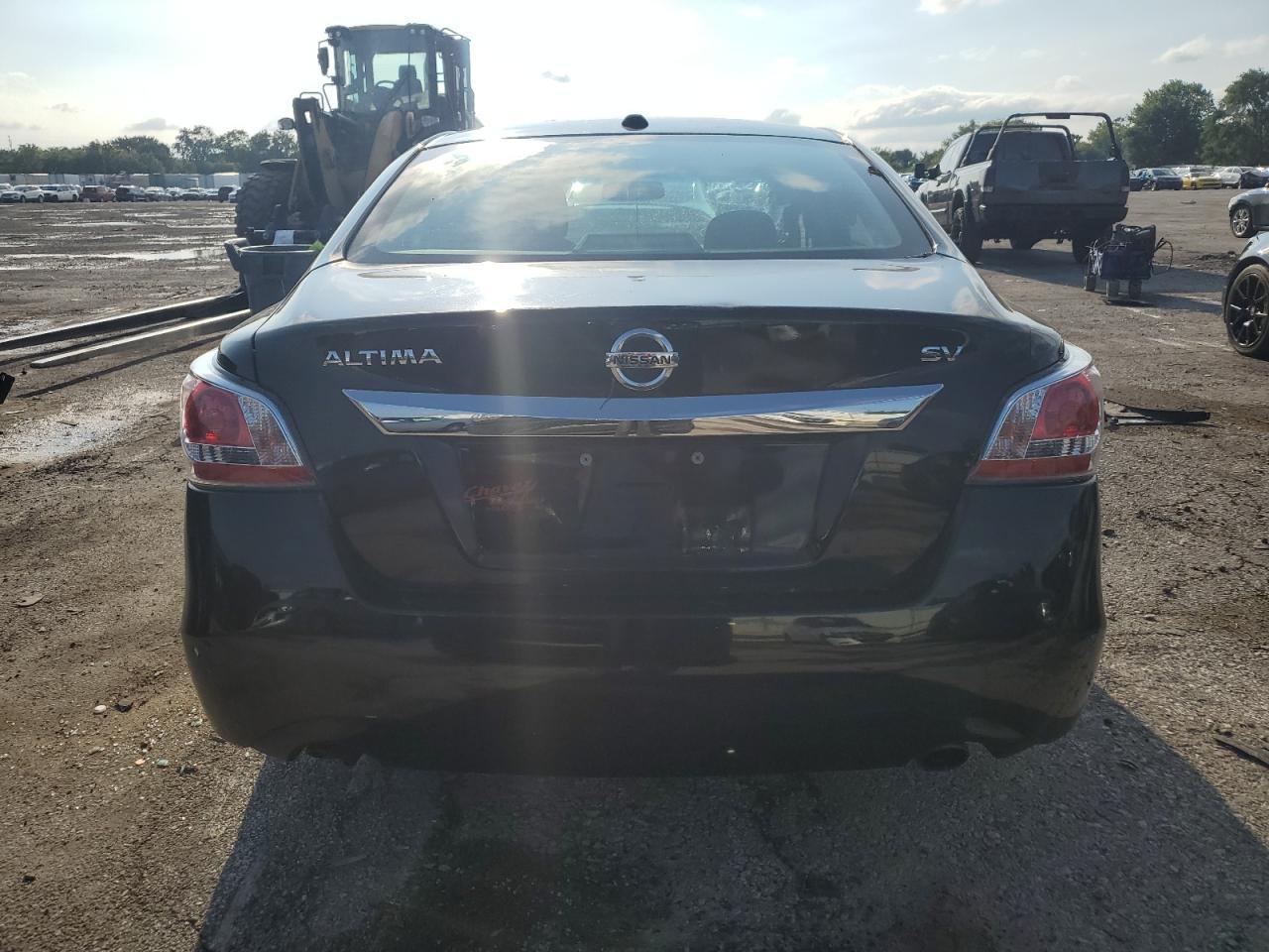 2015 Nissan Altima 2.5 - Фото 6