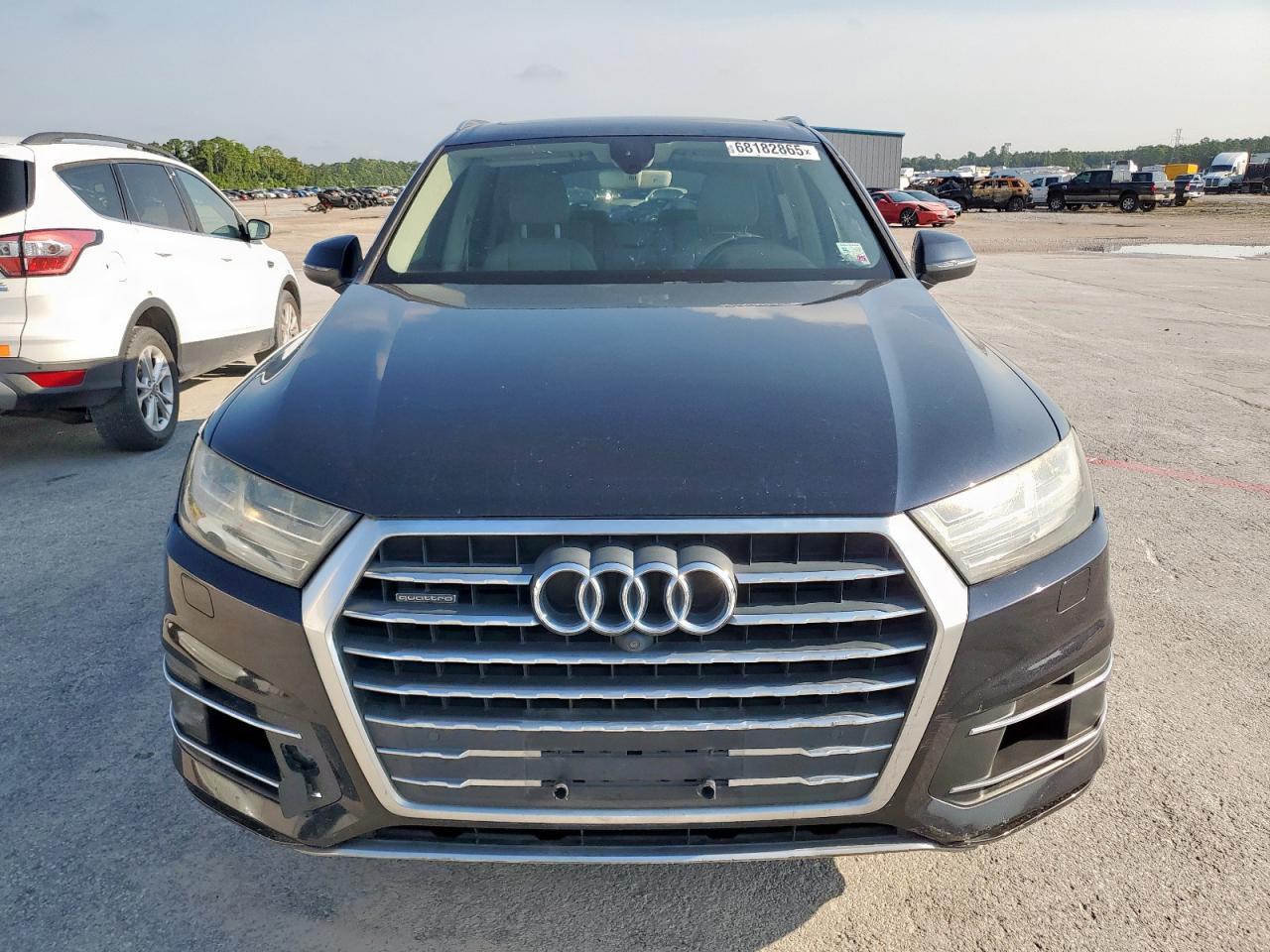 2017 Audi Q7 Premium Plus - Фото 5