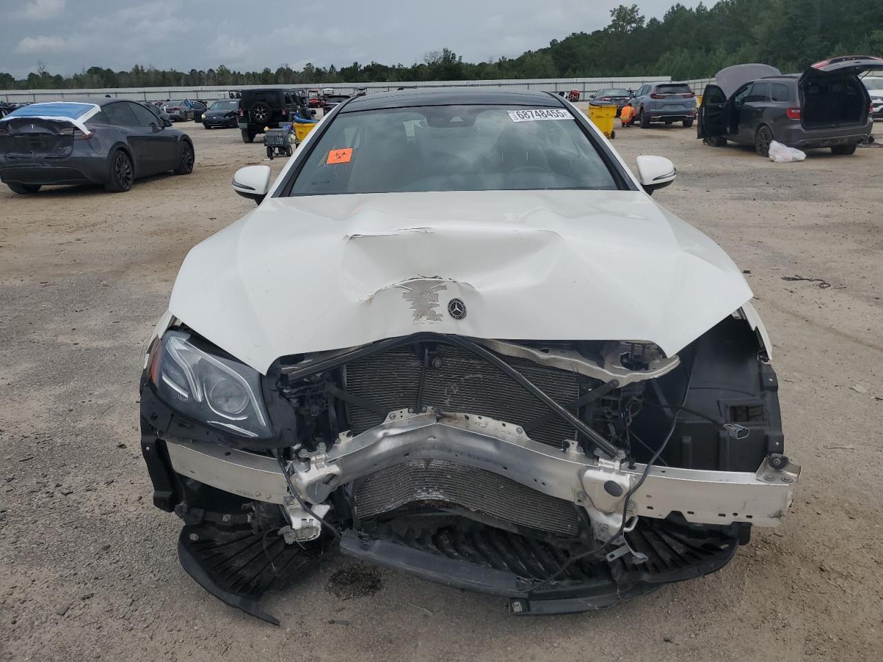 2018 Mercedes-Benz E 400 4Matic - Фото 5