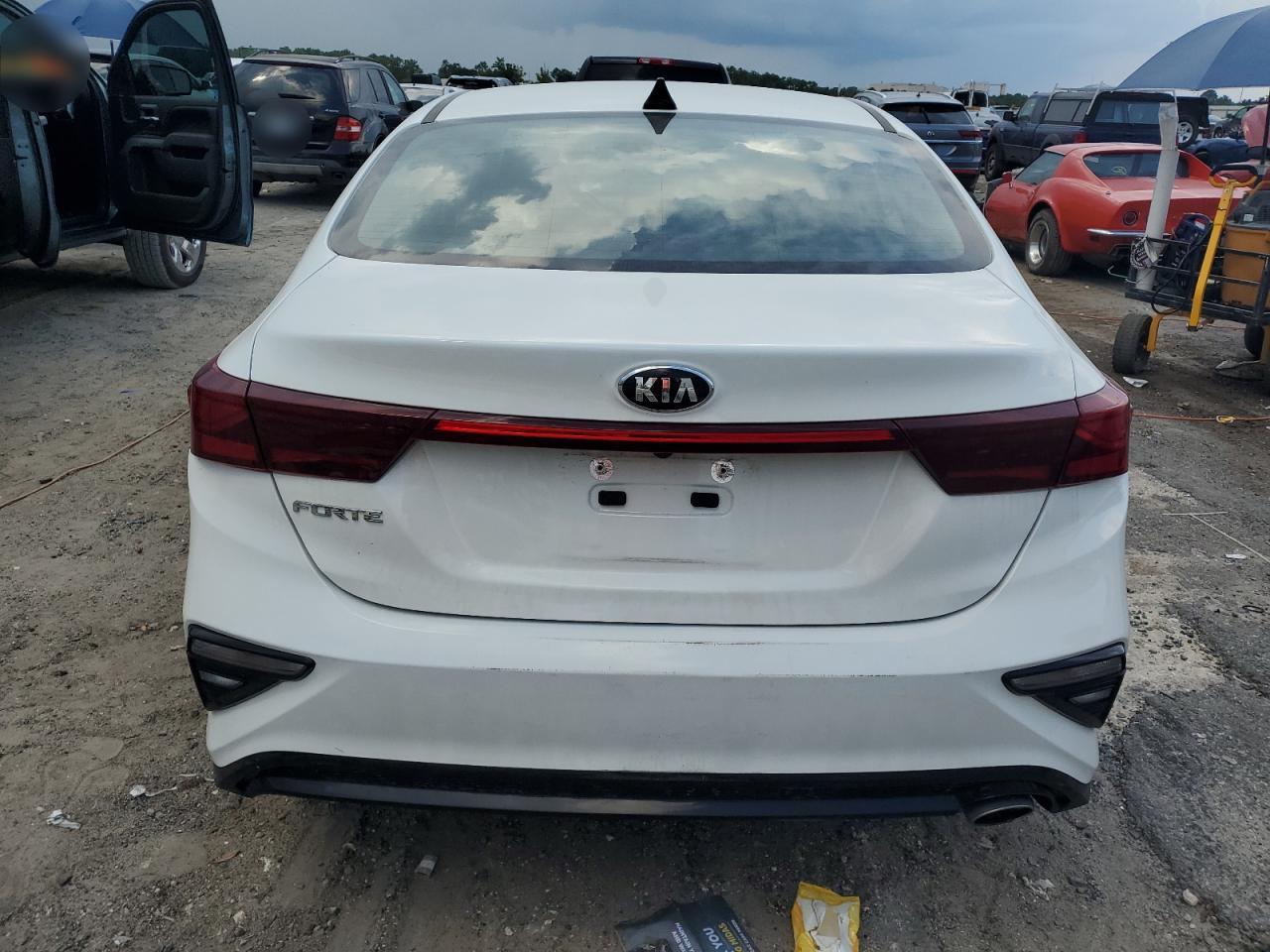 2020 Kia Forte Fe - Image 6