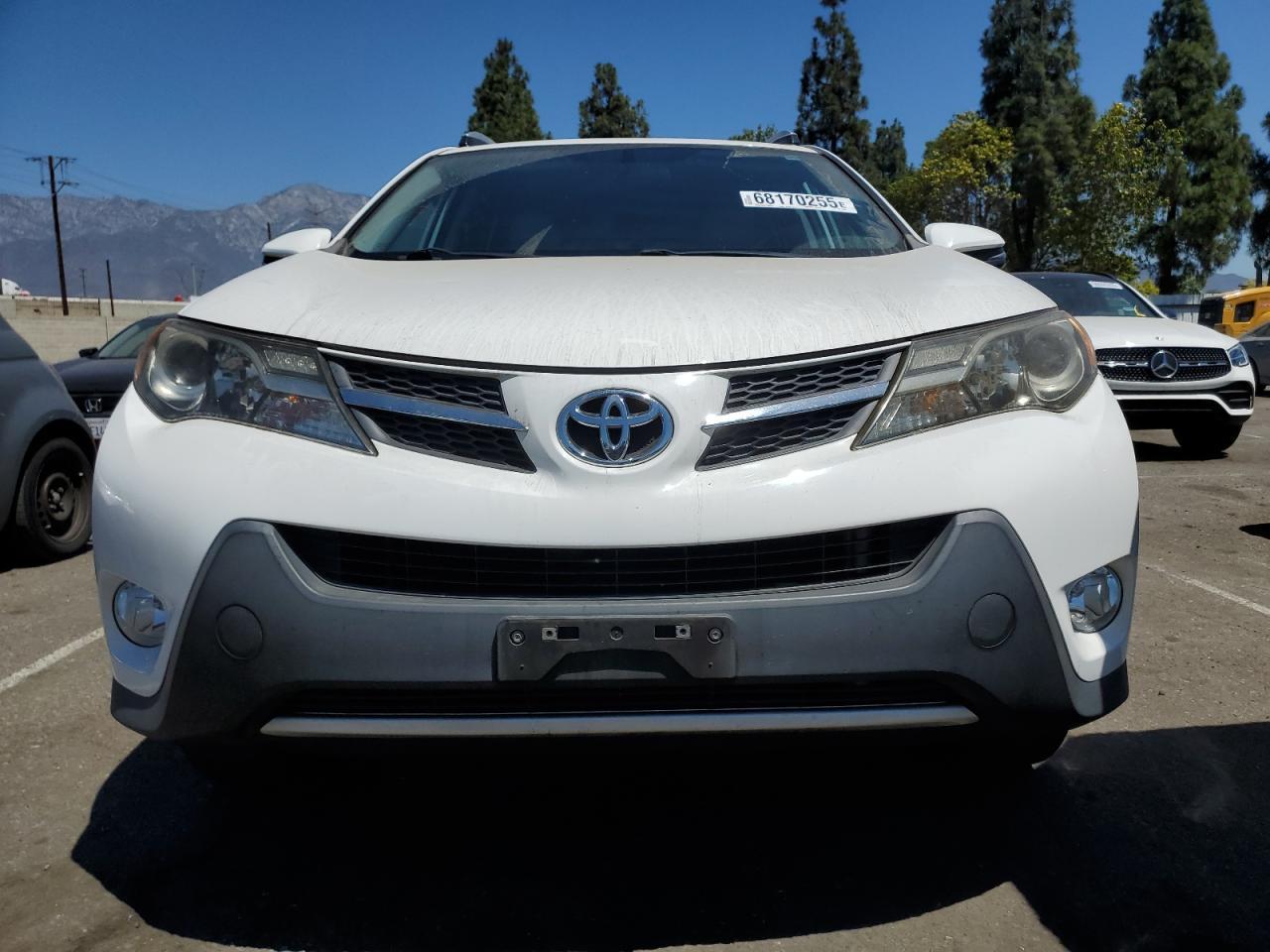 2015 Toyota Rav4 Xle - Image 5