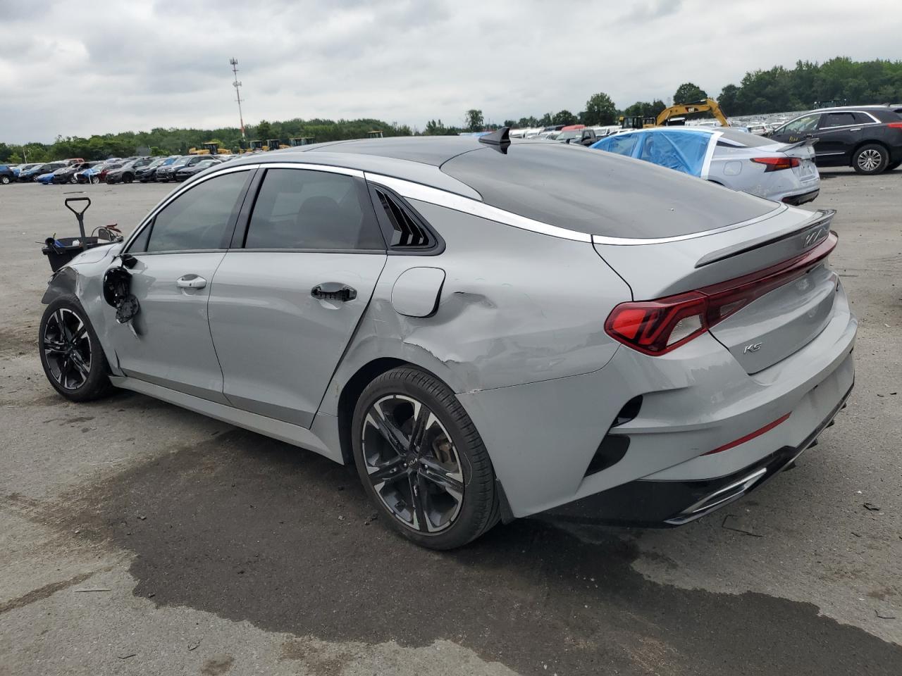 2022 Kia K5 Gt Line - Image 2