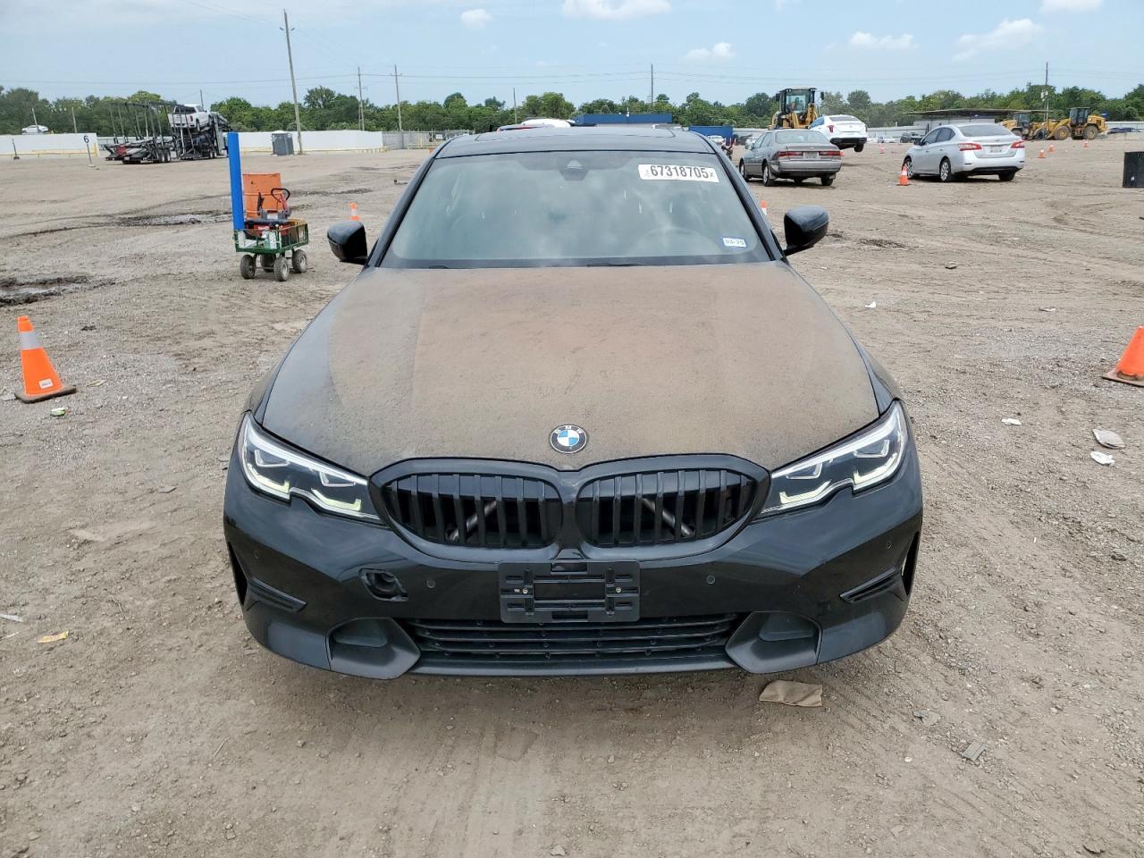 2019 BMW 330I - Фото 5
