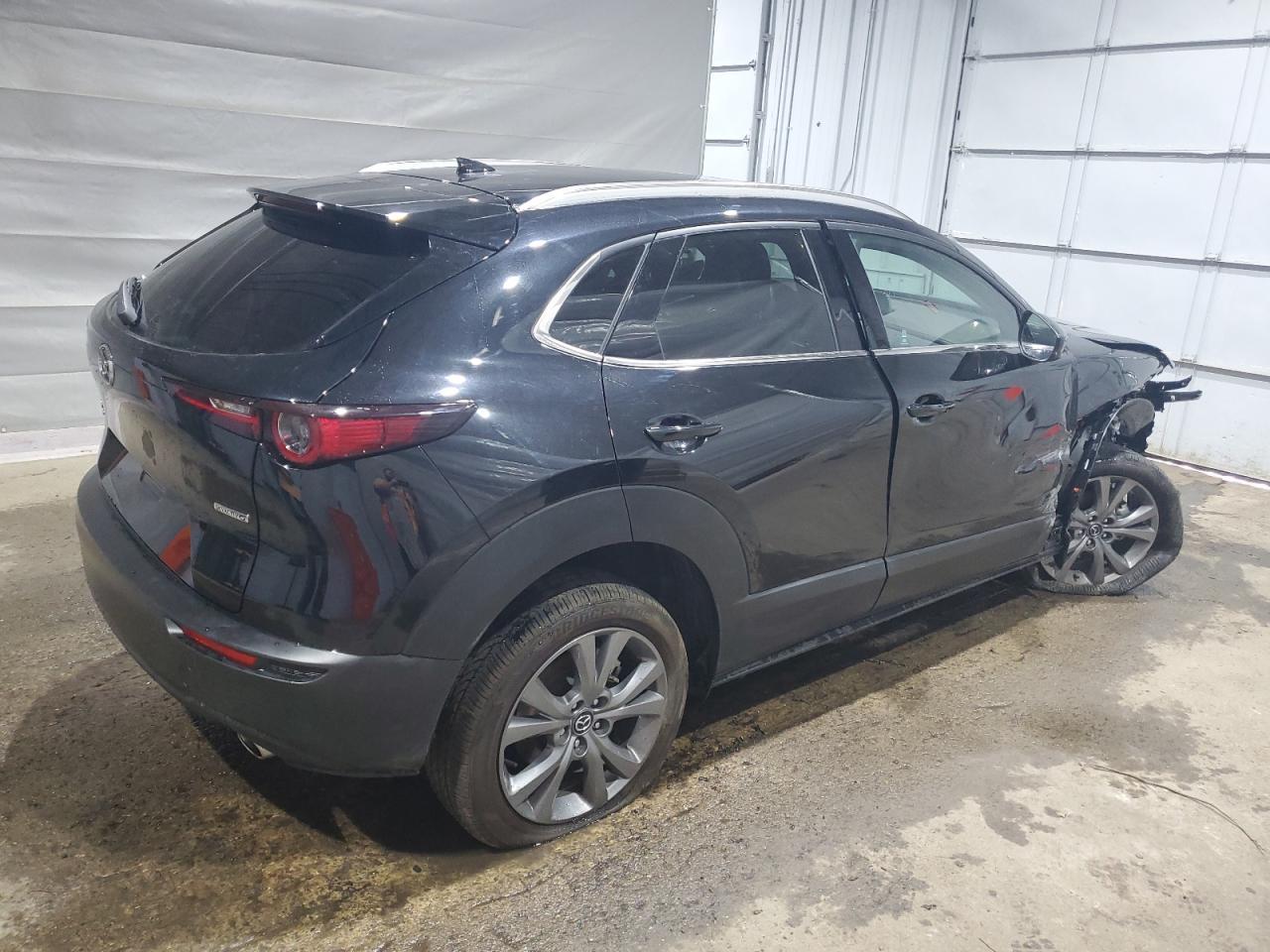 2025 Mazda Cx-30 Premium - Фото 3