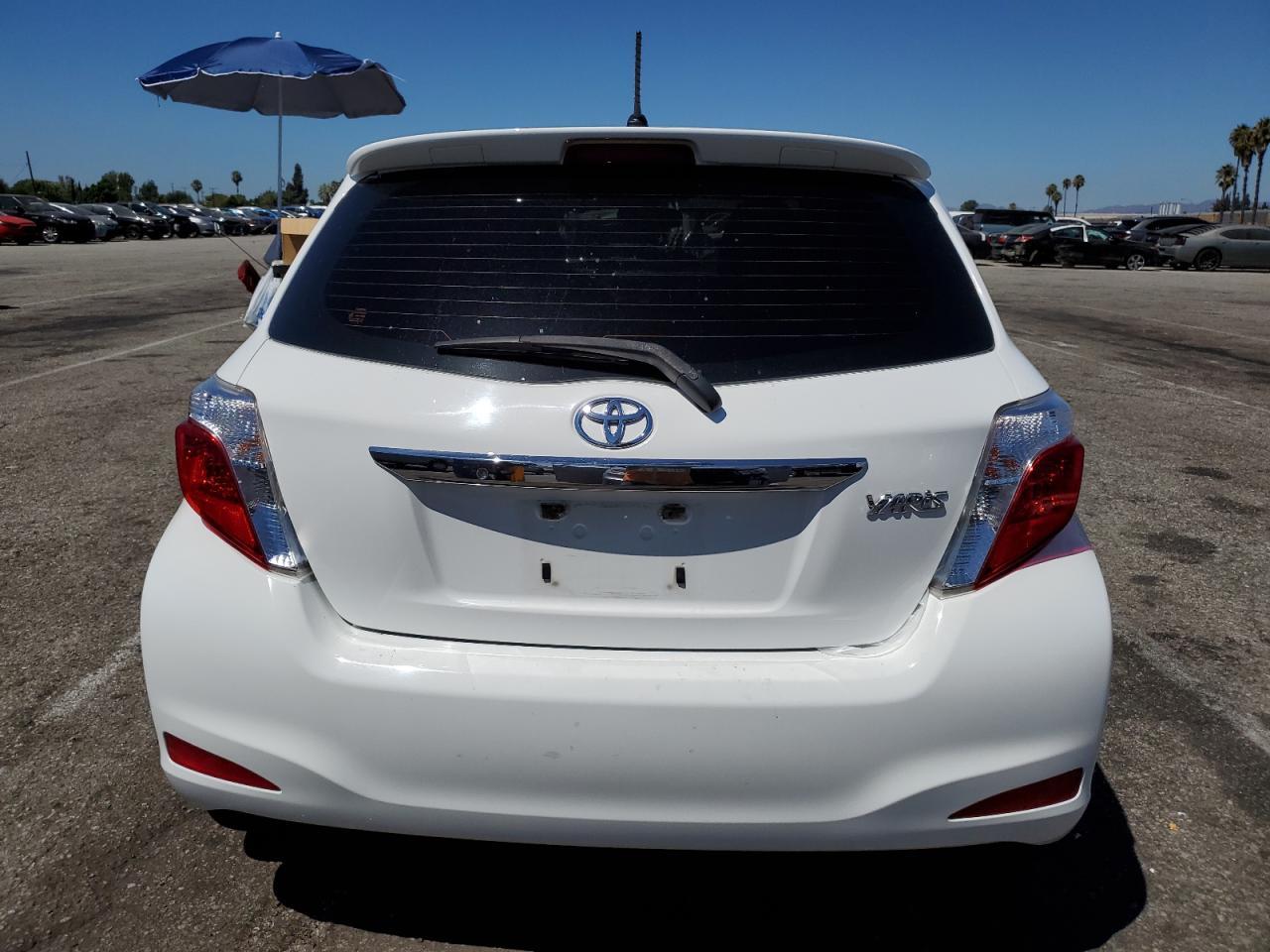 2014 Toyota Yaris - Фото 6