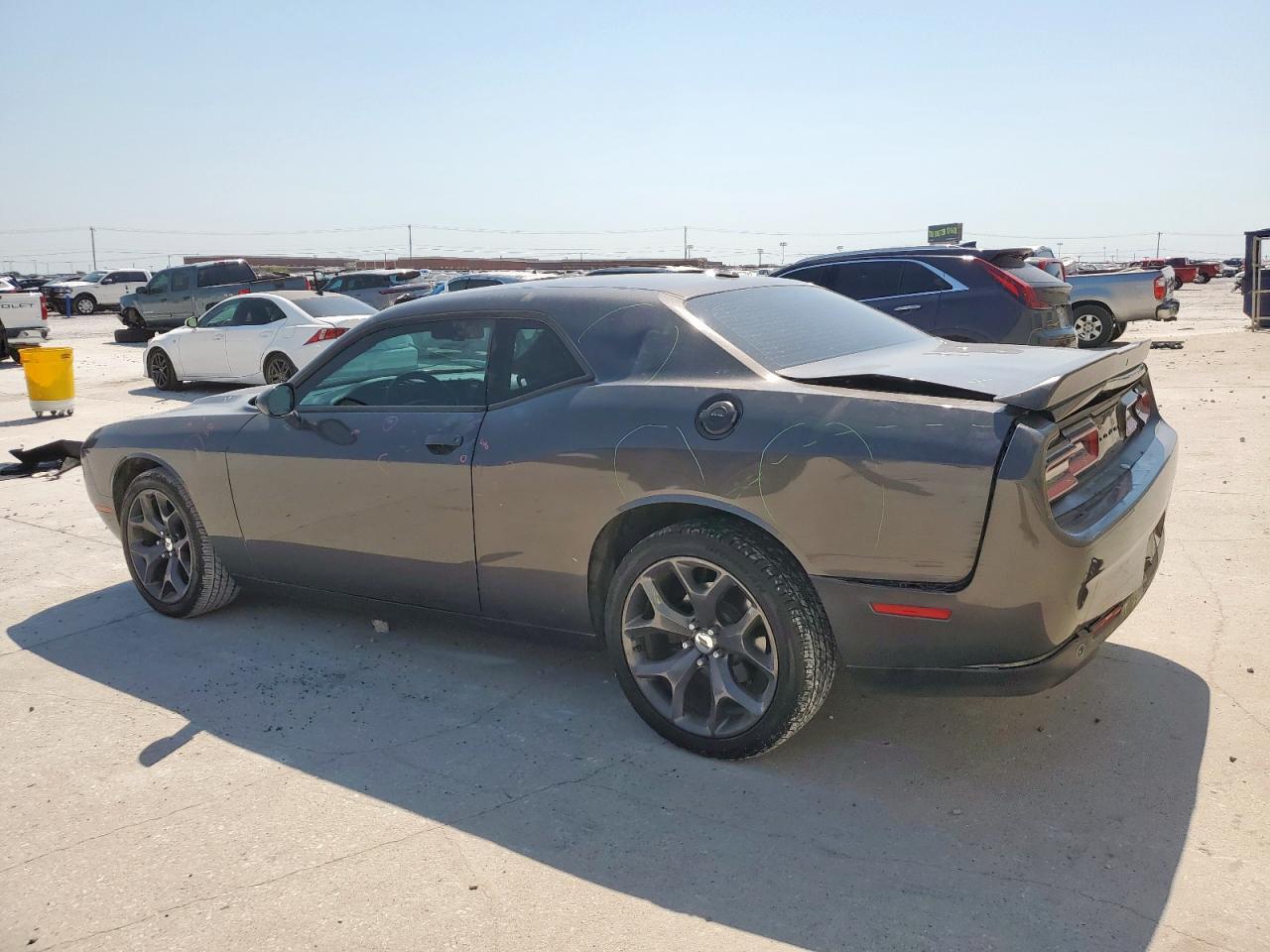 2020 Dodge Challenger Sxt - Фото 2