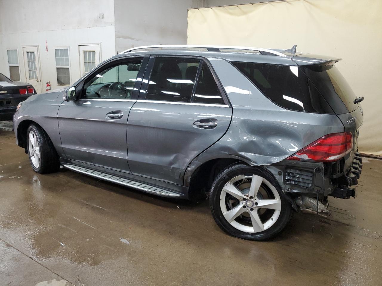 2017 Mercedes-Benz Gle 350 4Matic - Фото 2