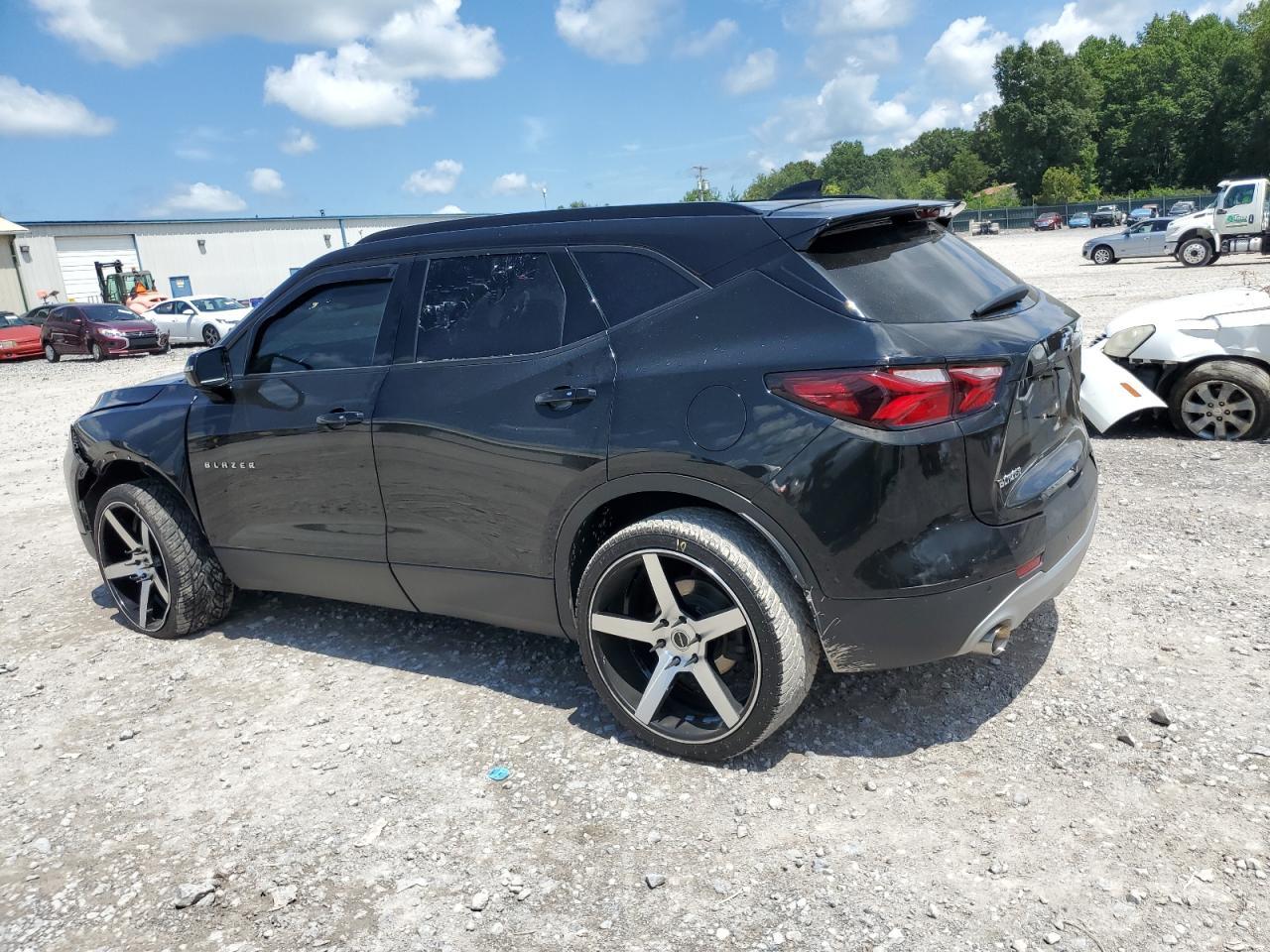 2021 Chevrolet Blazer 3Lt - Фото 2