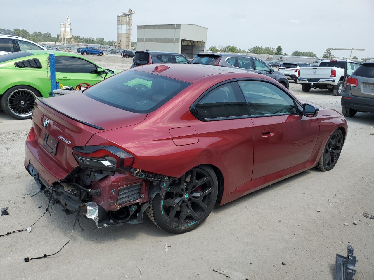2025 BMW M240Xi - Фото 3