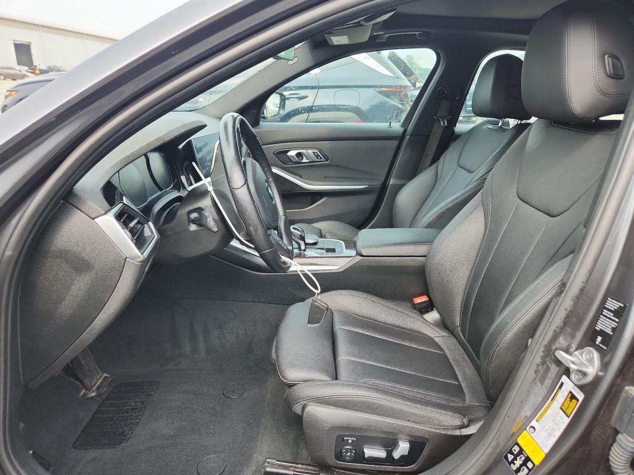 2021 BMW 330Xi - Image 7