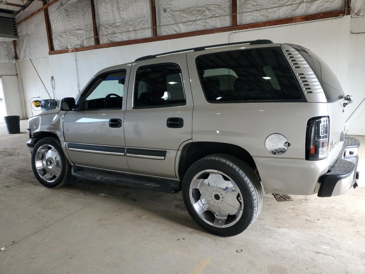 2004 Chevrolet Tahoe K1500 - Фото 2
