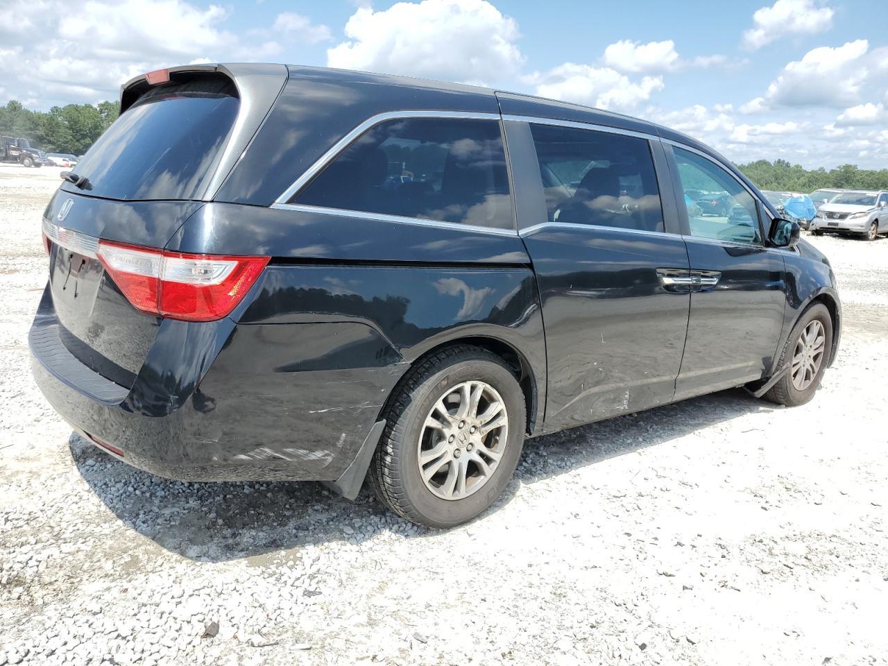 2013 Honda Odyssey Exl - Image 3