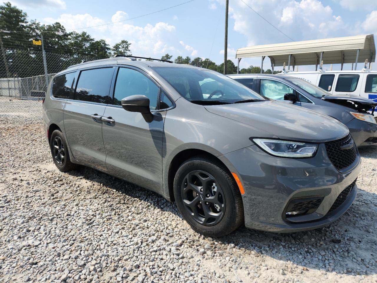 2023 Chrysler Pacifica Hybrid Touring L - Фото 4