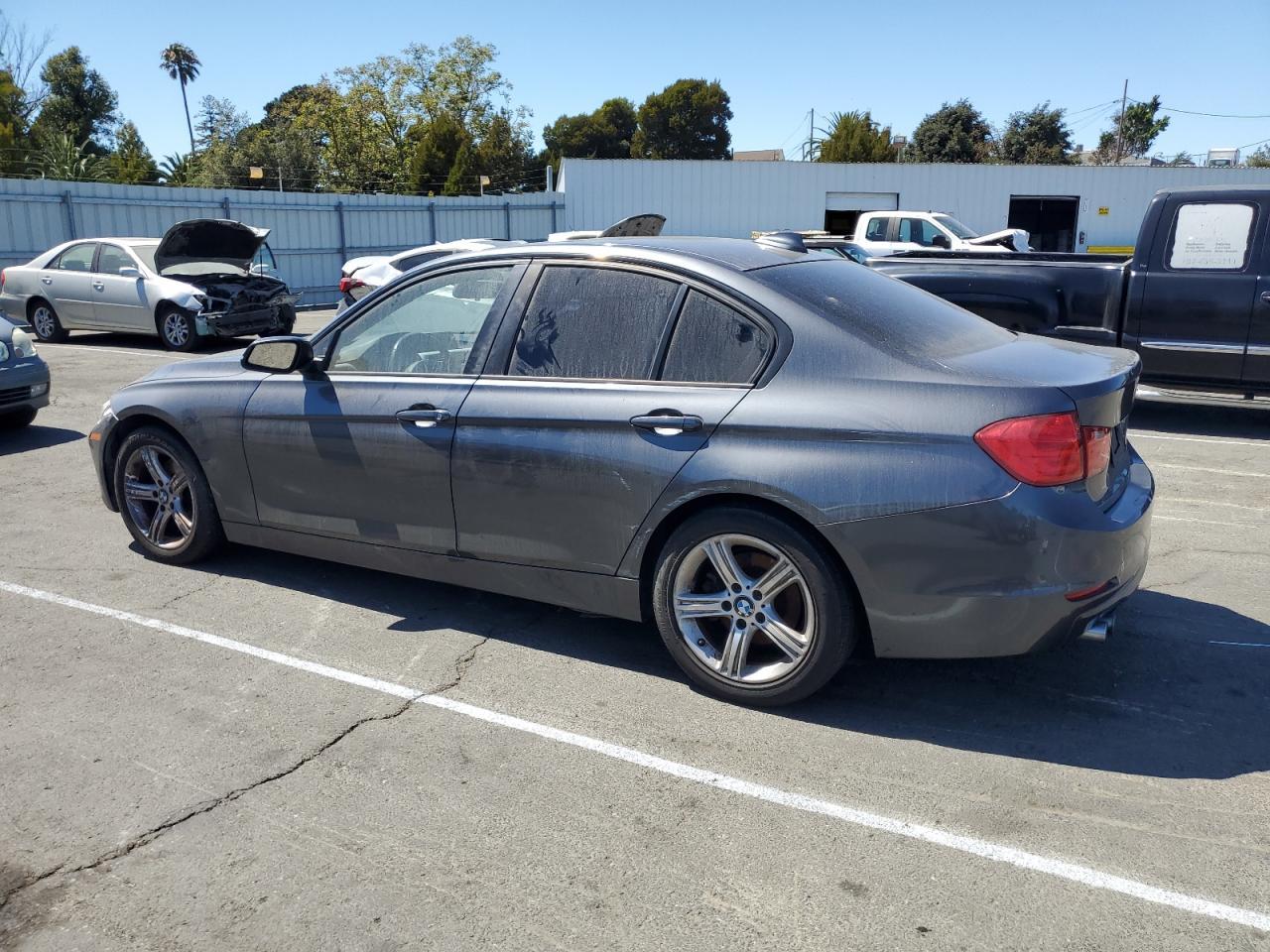 2013 BMW 328 I Sulev - Image 2