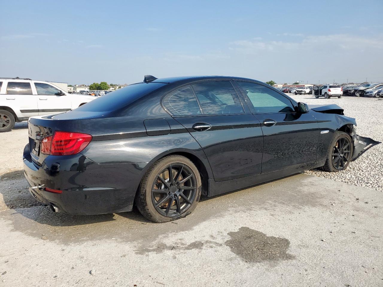 2011 BMW 535 I - Фото 3