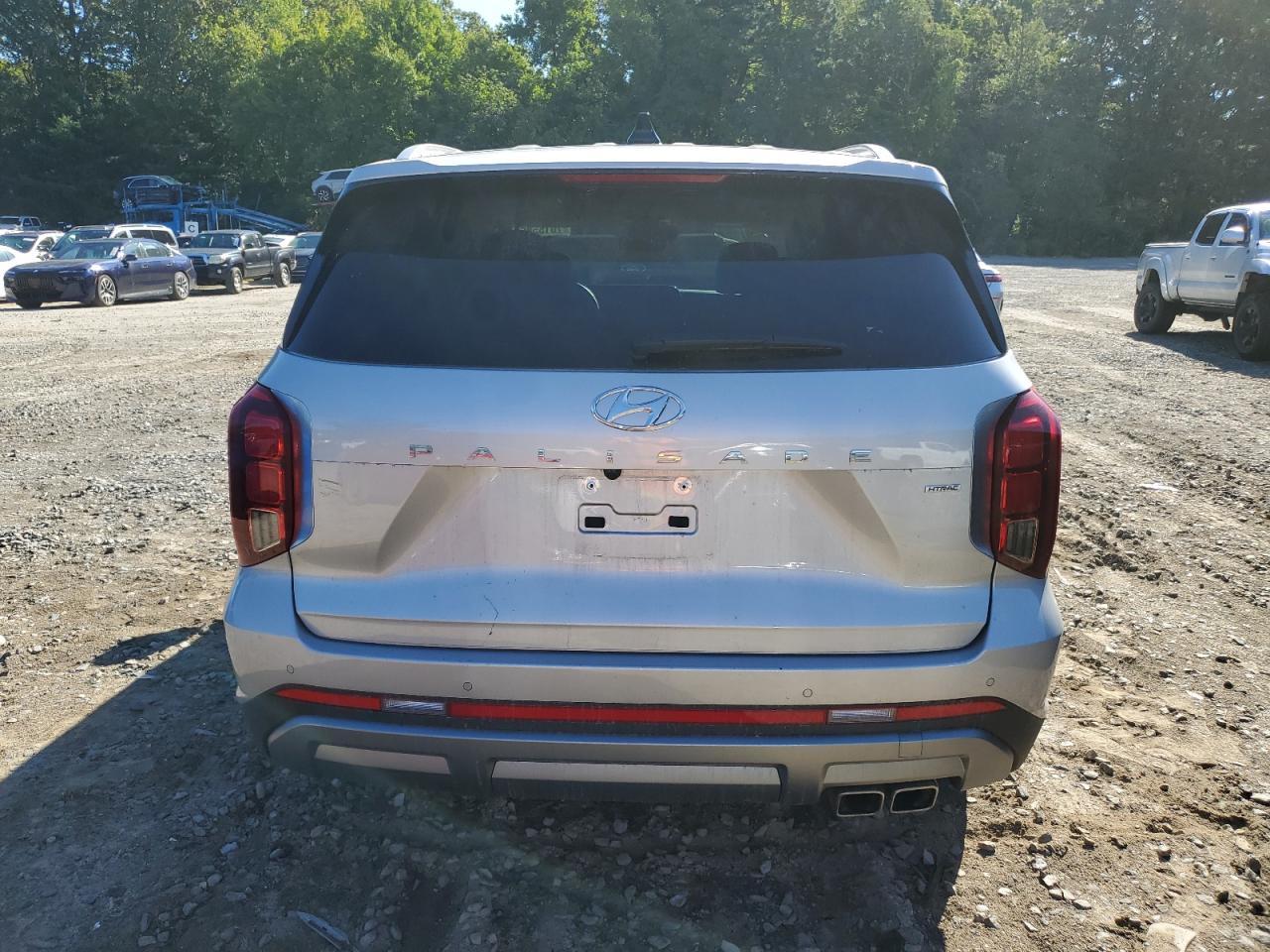 2024 Hyundai Palisade Limited - Image 6