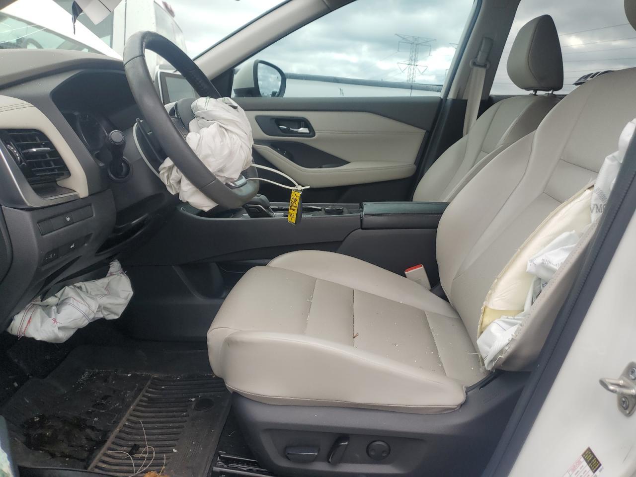 2022 Nissan Rogue Sv - Image 7