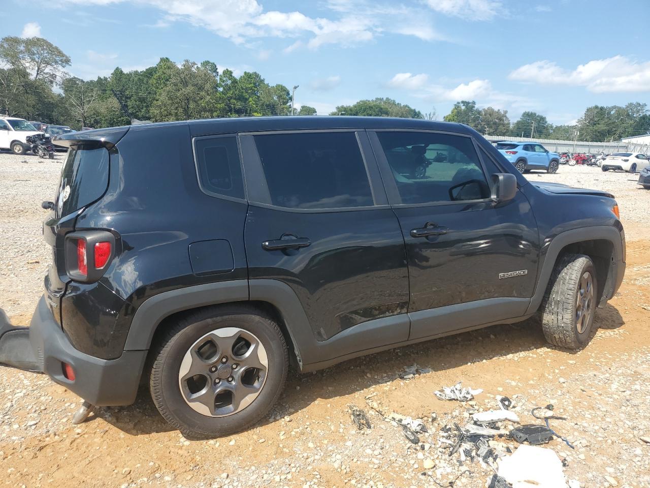 2016 Jeep Renegade Sport - Image 3