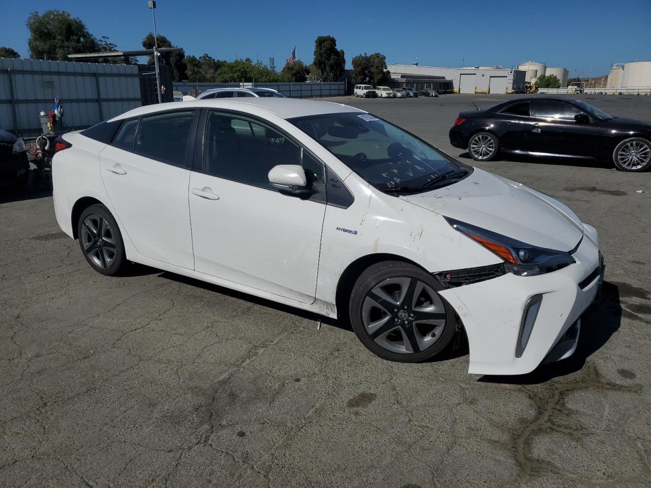 2022 Toyota Prius Night Shade - Фото 4