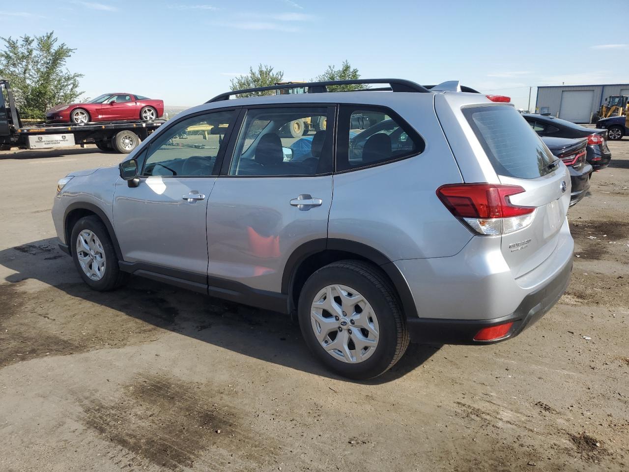 2020 Subaru Forester - Фото 2