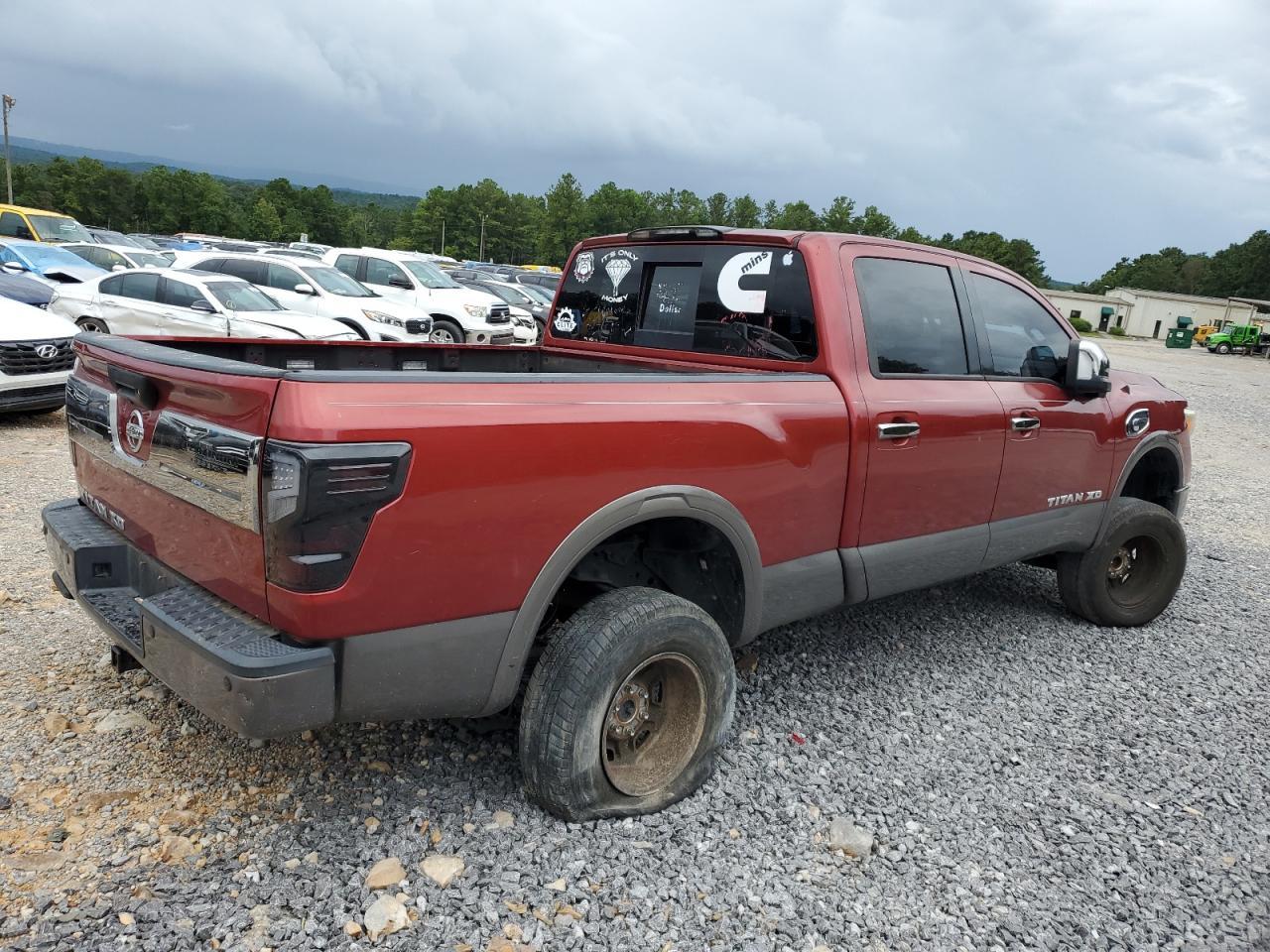 2016 Nissan Titan Xd Sl - Image 3