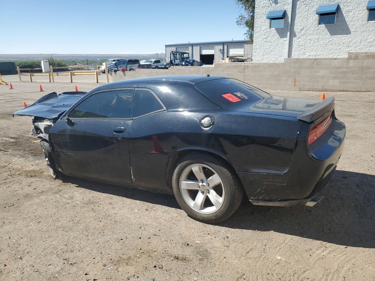 2013 Dodge Challenger Sxt - Image 2