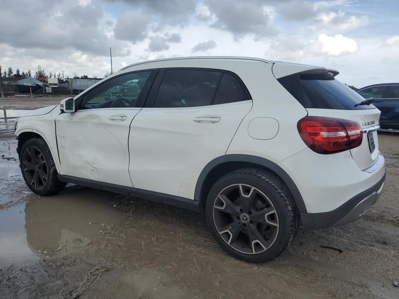 2019 Mercedes-Benz Gla 250 - Фото 2