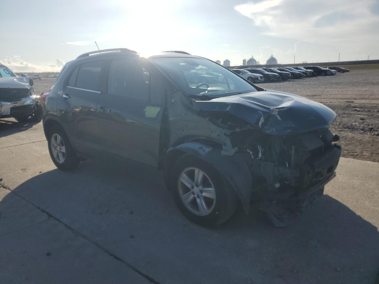 2020 Chevrolet Trax 1Lt - Image 4