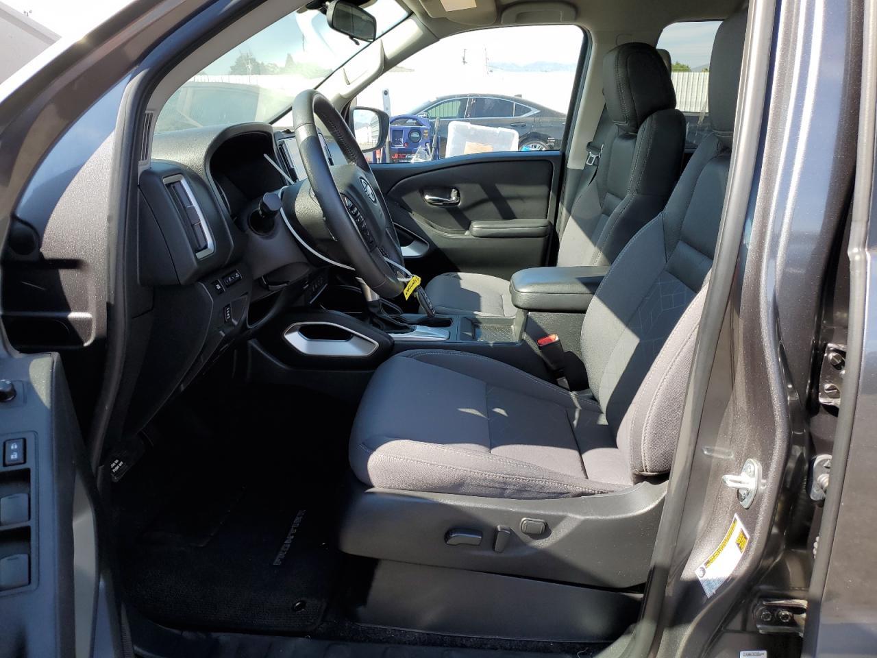 2025 Nissan Frontier S - Image 7