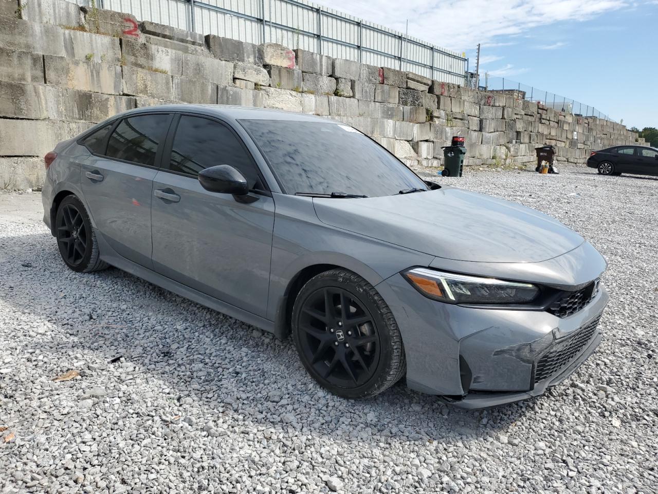 2025 Honda Civic Sport - Фото 4