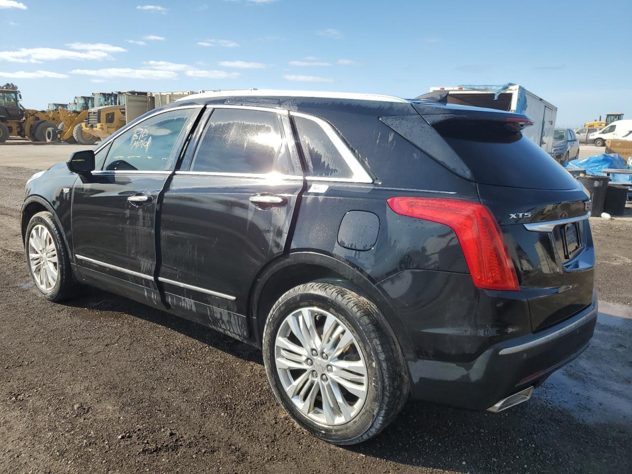 2017 Cadillac Xt5 Premium Luxury - Фото 2