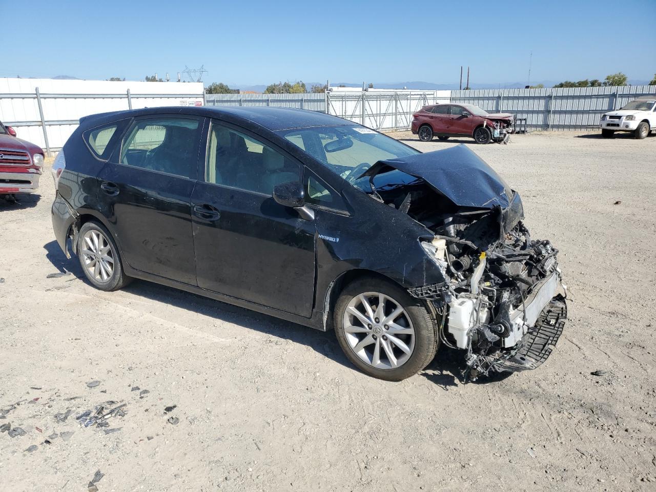 2012 Toyota Prius V - Фото 4