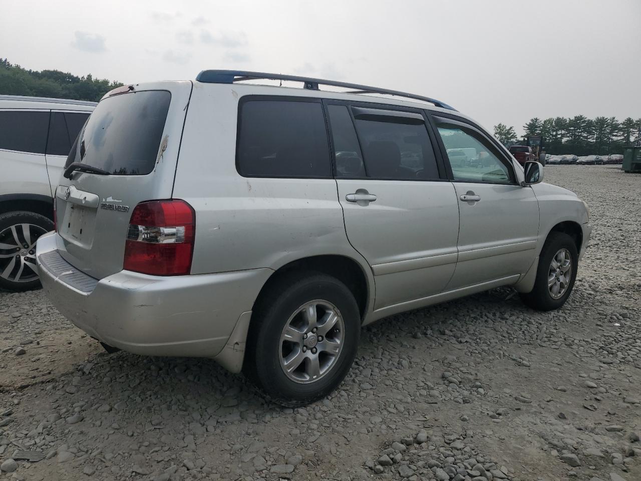 2004 Toyota Highlander - Image 3