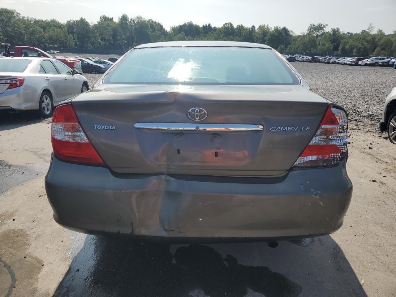 2004 Toyota Camry Le - Фото 6