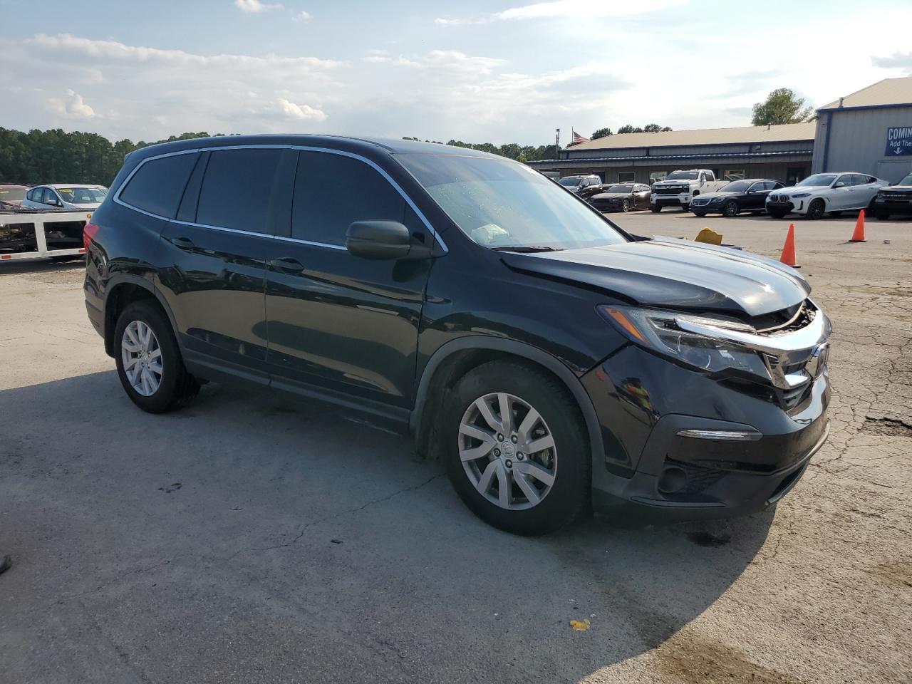 2020 Honda Pilot Lx - Image 4