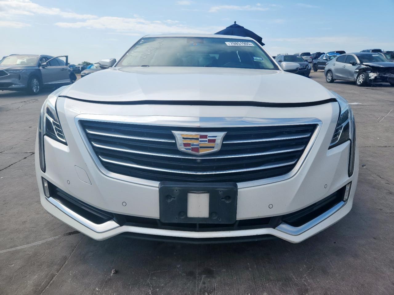 2016 Cadillac Ct6 Luxury - Image 5