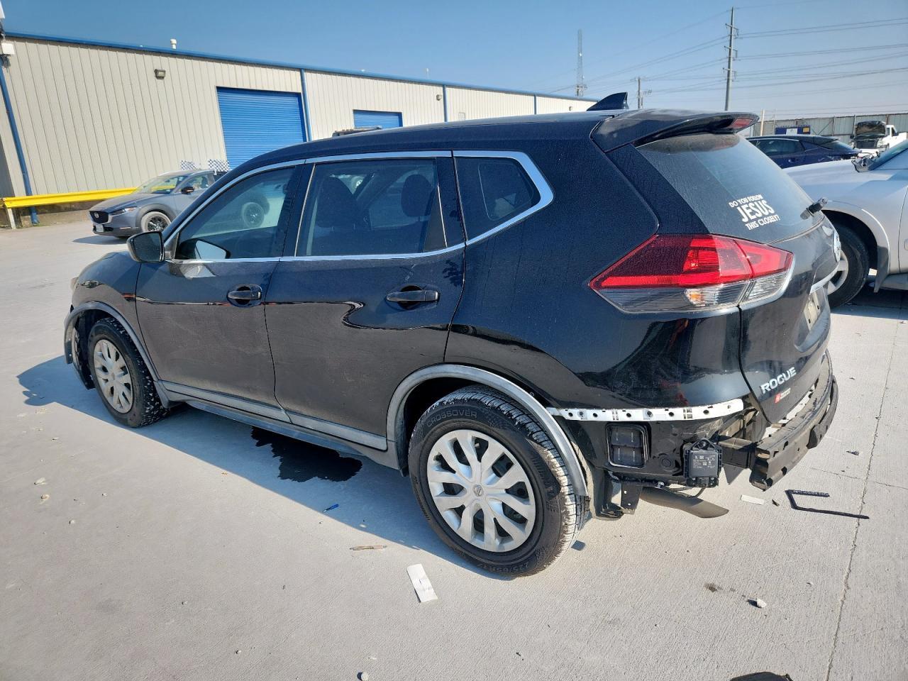 2018 Nissan Rogue S - Фото 2