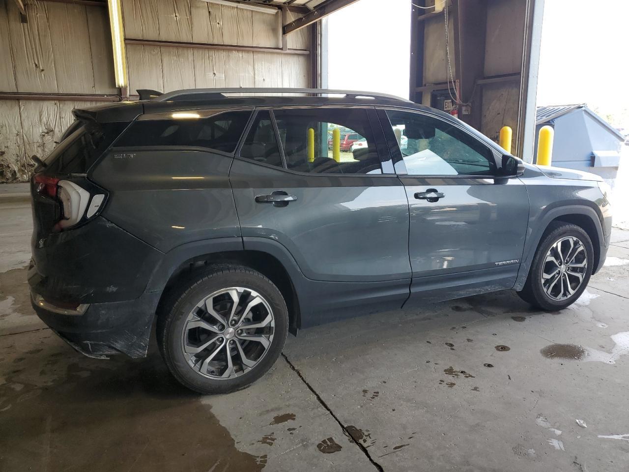 2020 GMC Terrain Slt - Фото 3
